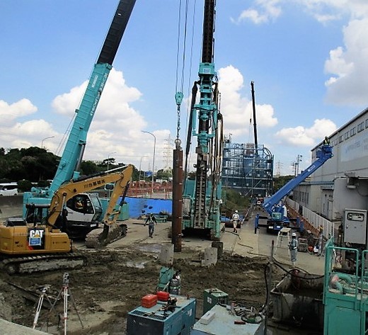 光建パトロール～作業ヤードを踏まえ小型杭打機により鋼管杭を施工！～